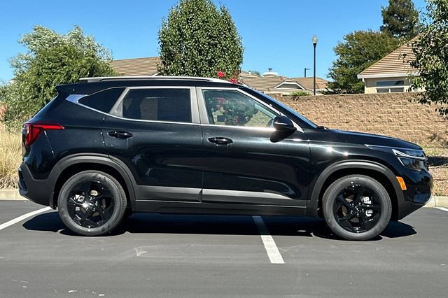 New 2026 Kia Seltos EX w/ EX Sunroof Package FWD image 3