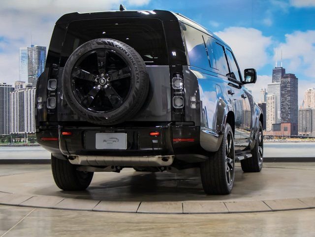 Used 2025 Land Rover Defender 130 X image 8