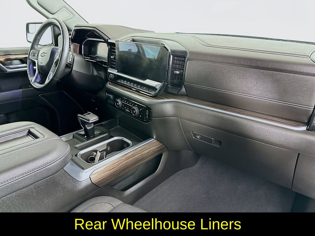 Used 2022 Chevrolet Silverado 1500 LT image 34