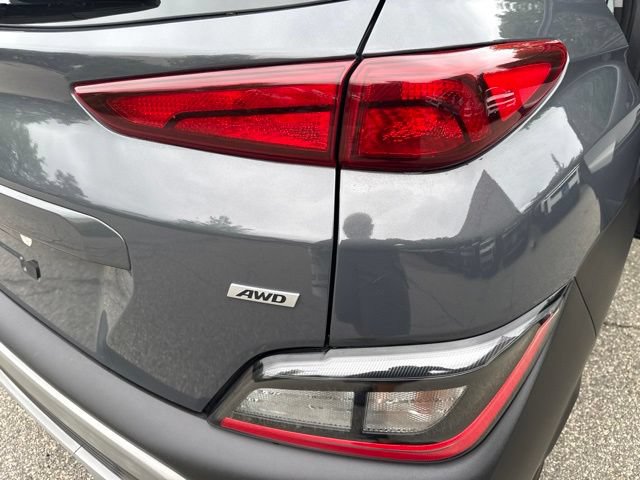 Used 2023 Hyundai Kona SE w/ Cargo Package AWD/4WD image 32