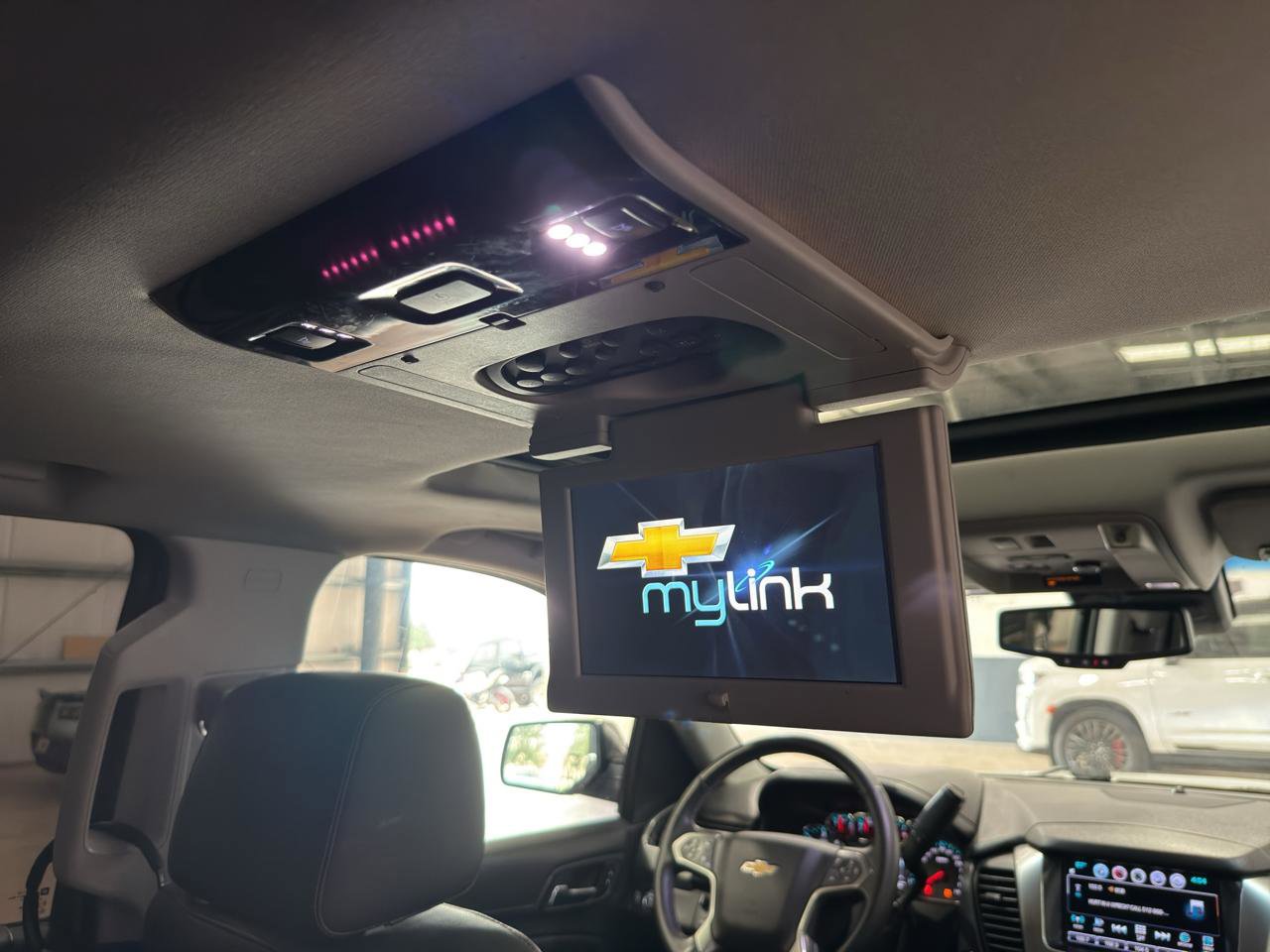 Used 2016 Chevrolet Tahoe LTZ RWD image 28