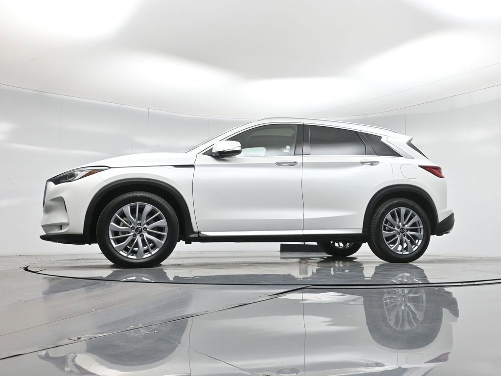 Used 2024 INFINITI QX50 Luxe image 8