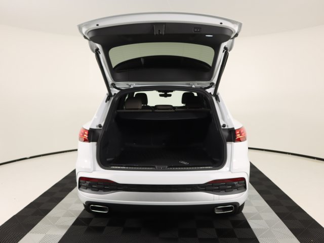 New 2026 Audi Q5 Premium Plus AWD/4WD image 24