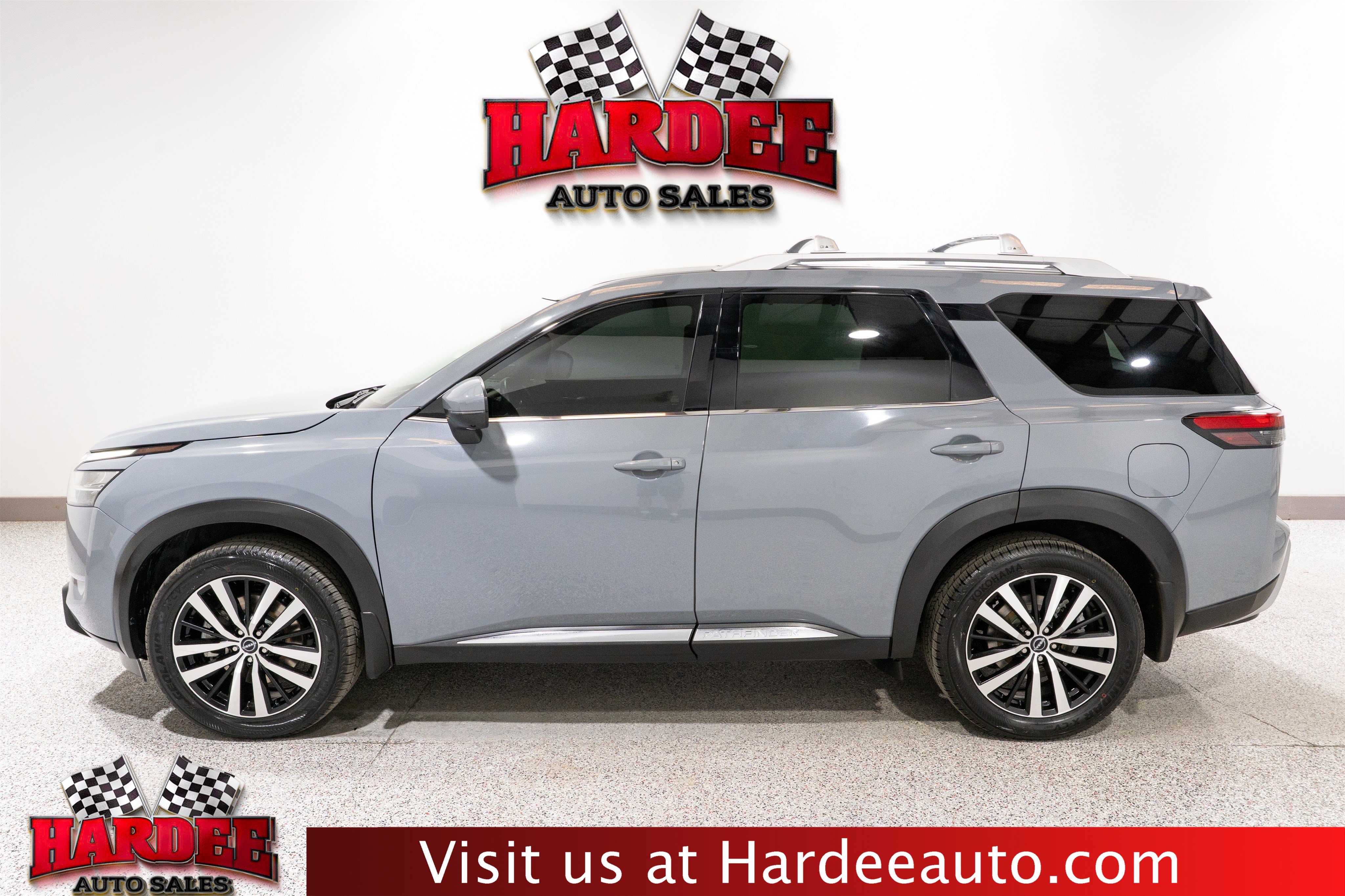 Used 2023 Nissan Pathfinder Platinum FWD 360° Tour