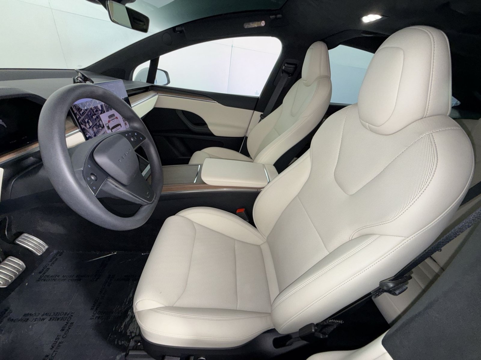 Used 2025 Tesla Model X AWD/4WD image 13