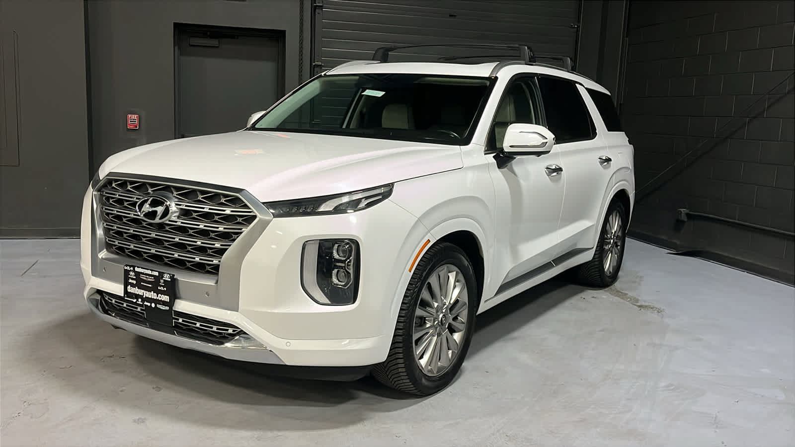 Used 2020 Hyundai Palisade Limited AWD/4WD image 3
