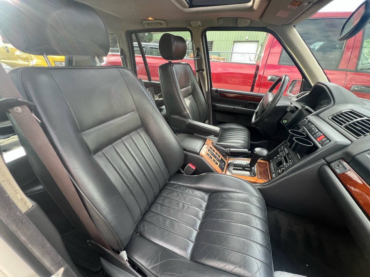 Used 1999 Land Rover Range Rover SE AWD/4WD image 38