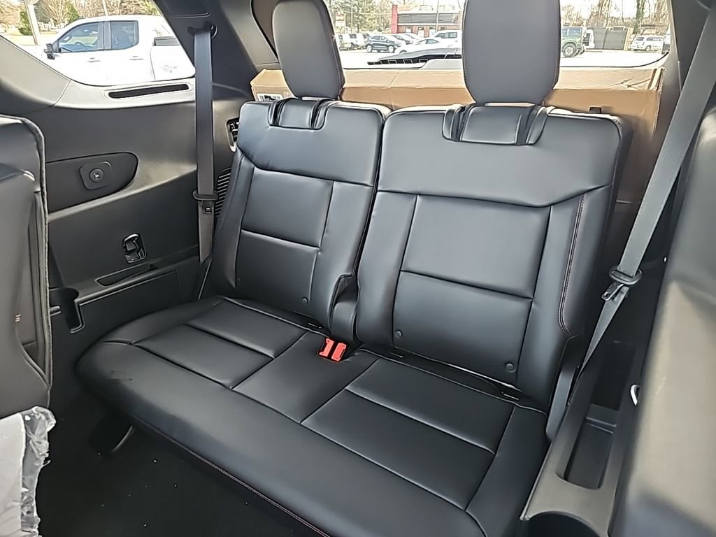 New 2026 Ford Explorer ST w/ Sun And Sound Package AWD/4WD image 15