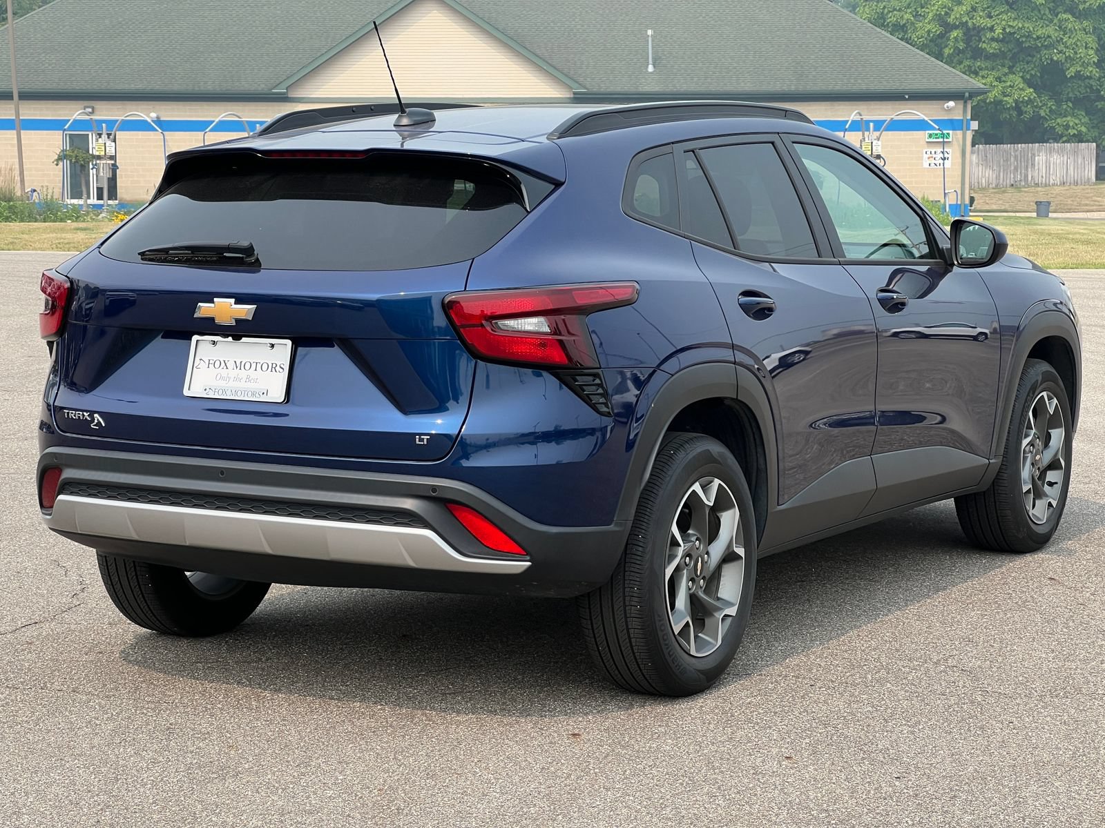 Used 2024 Chevrolet Trax LT w/ Driver Confidence Package FWD image 8