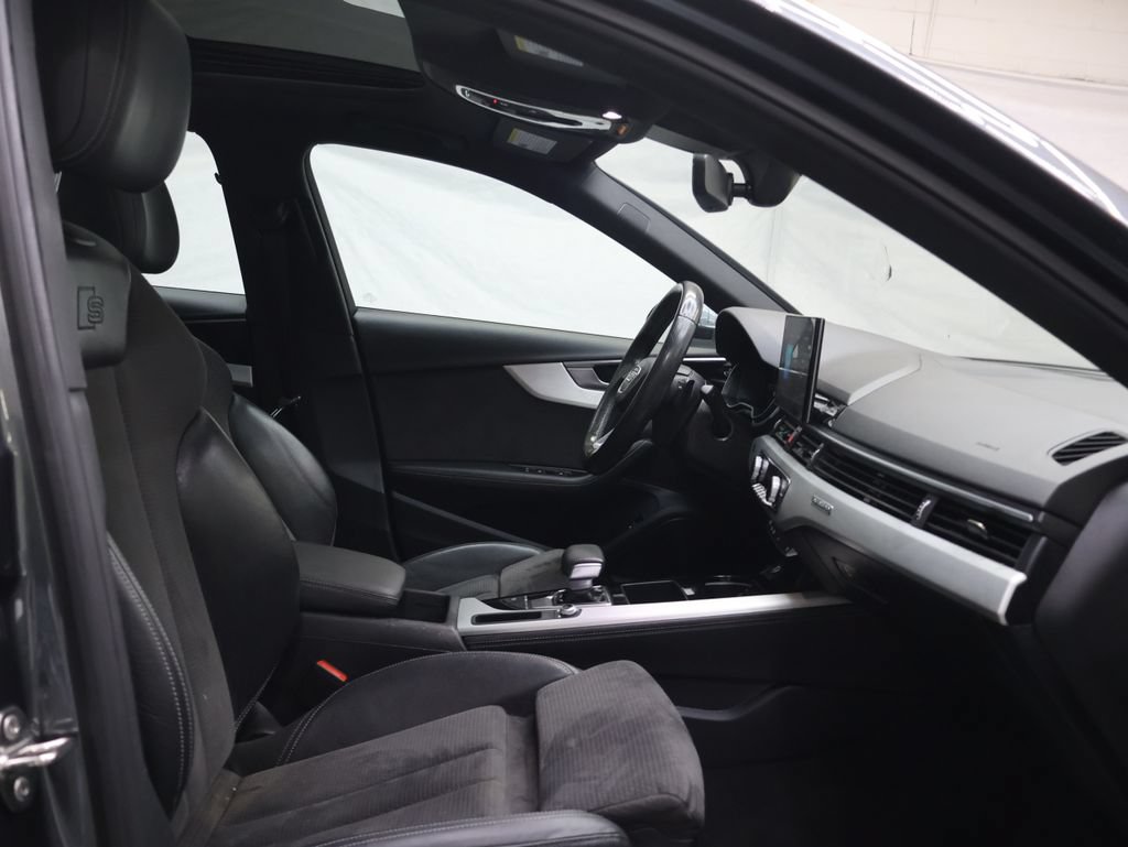 Used 2021 Audi A4 2.0T Premium Plus w/ Premium Plus Package AWD/4WD image 9