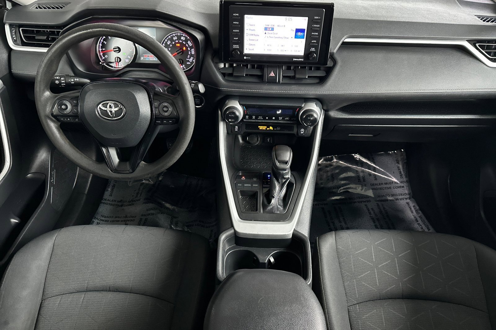 Used 2021 Toyota RAV4 XLE image 15