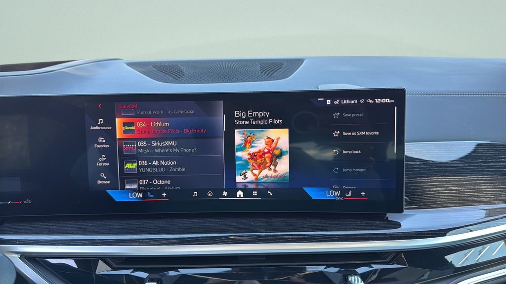 New 2026 BMW X5 M60i w/ Parking Assistance Package image 26
