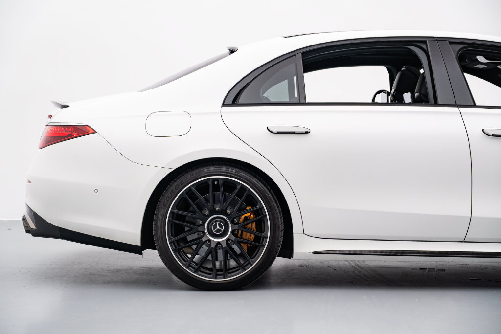 Used 2024 Mercedes-Benz S 63 AMG S image 24