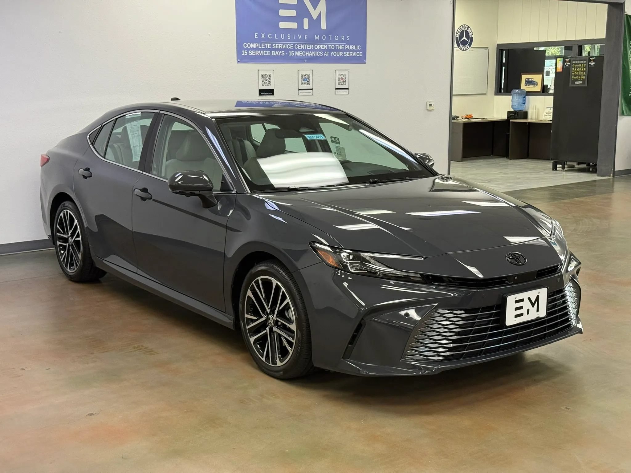 Used 2026 Toyota Camry XLE w/ Premium Plus Package FWD image 2