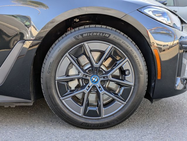 Used 2024 BMW i4 eDrive40 w/ Premium Package image 23