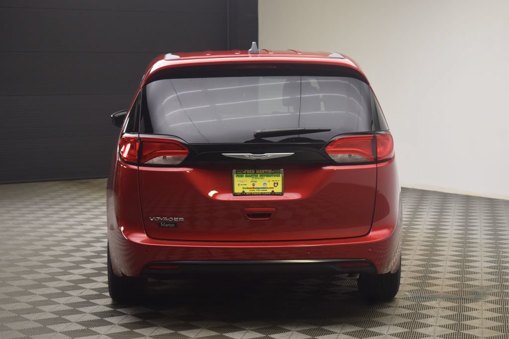 New 2026 Chrysler Voyager LX FWD image 12