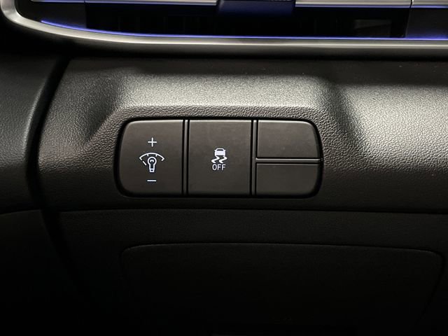 Used 2024 Hyundai Elantra SEL w/ Convenience Package image 25