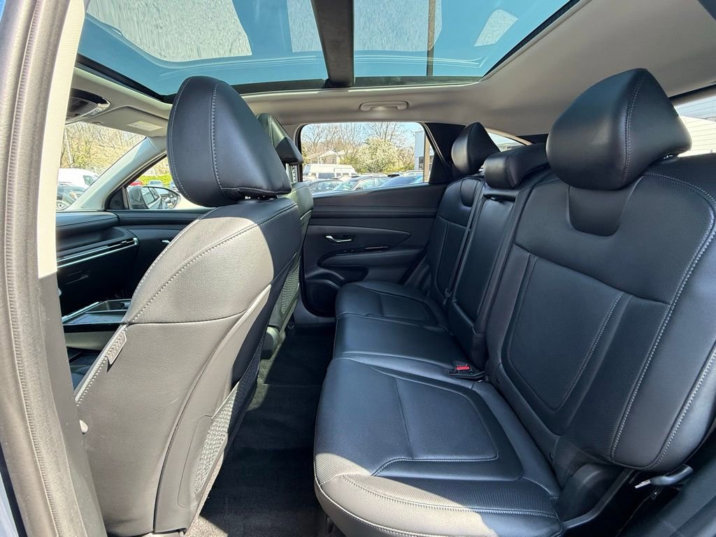 Used 2025 Hyundai Tucson Limited image 29