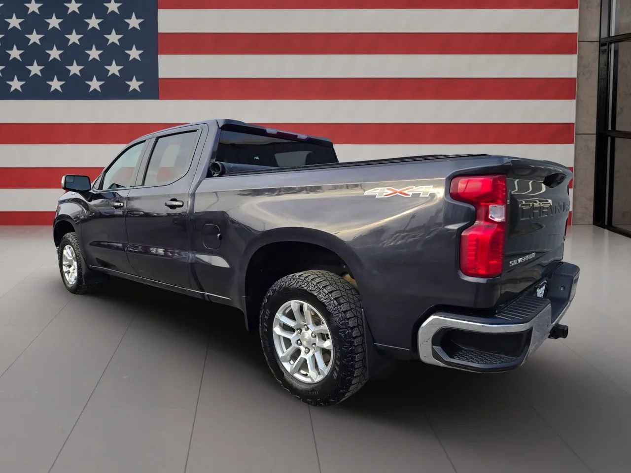 Used 2023 Chevrolet Silverado 1500 LT w/ Max Trailering Package image 6