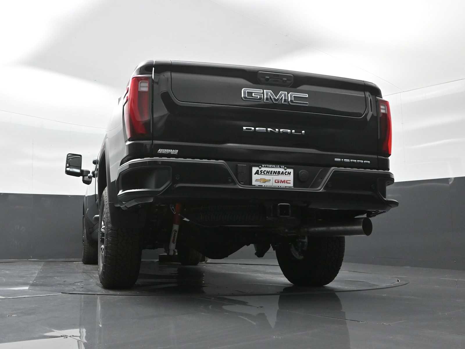 New 2025 GMC Sierra 2500 Denali Ultimate w/ Max Trailering Package image 23