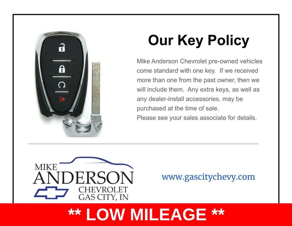 Used 2025 Chevrolet Silverado 1500 LT AWD/4WD image 44