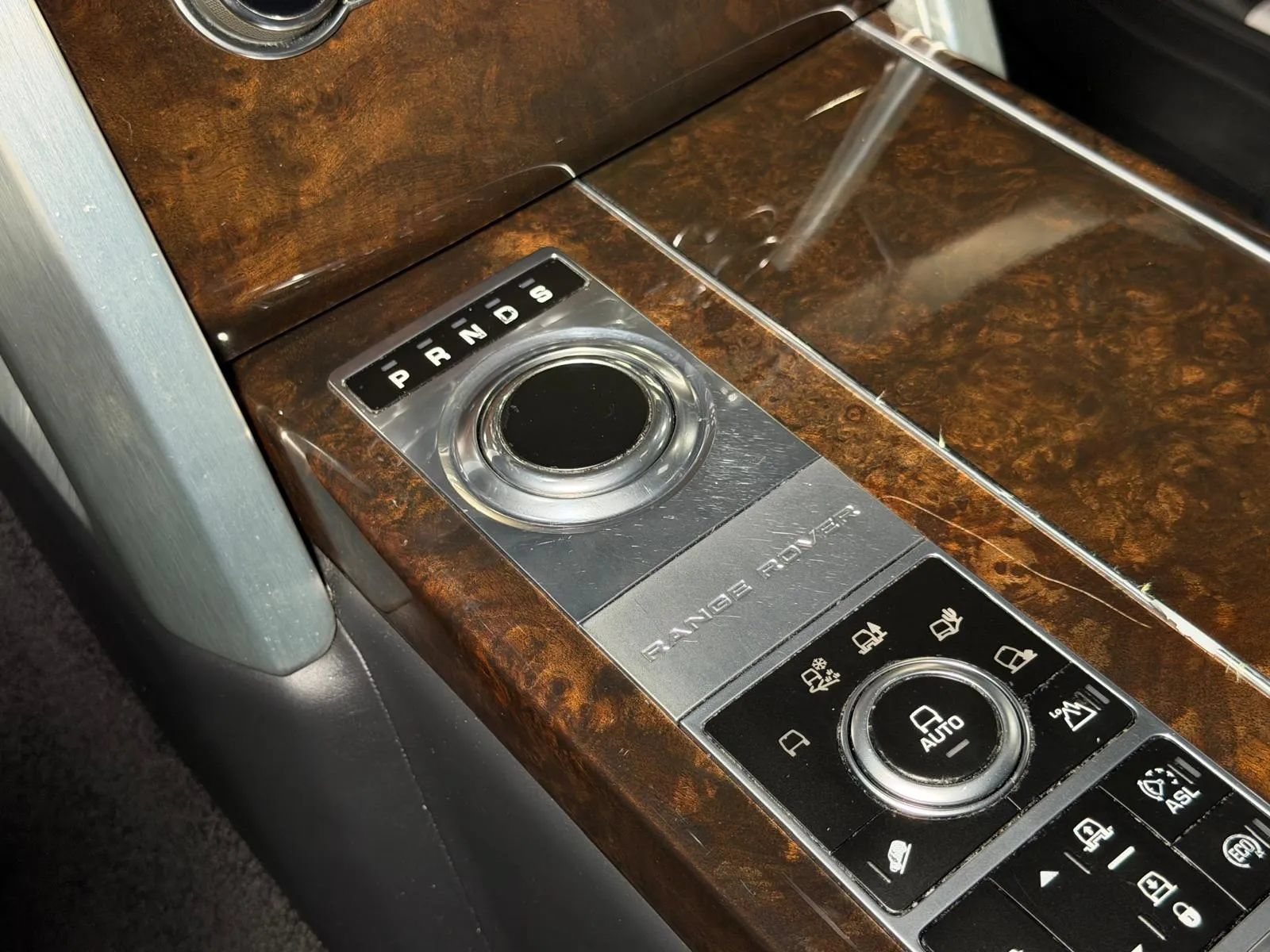 Used 2014 Land Rover Range Rover Autobiography AWD/4WD image 36