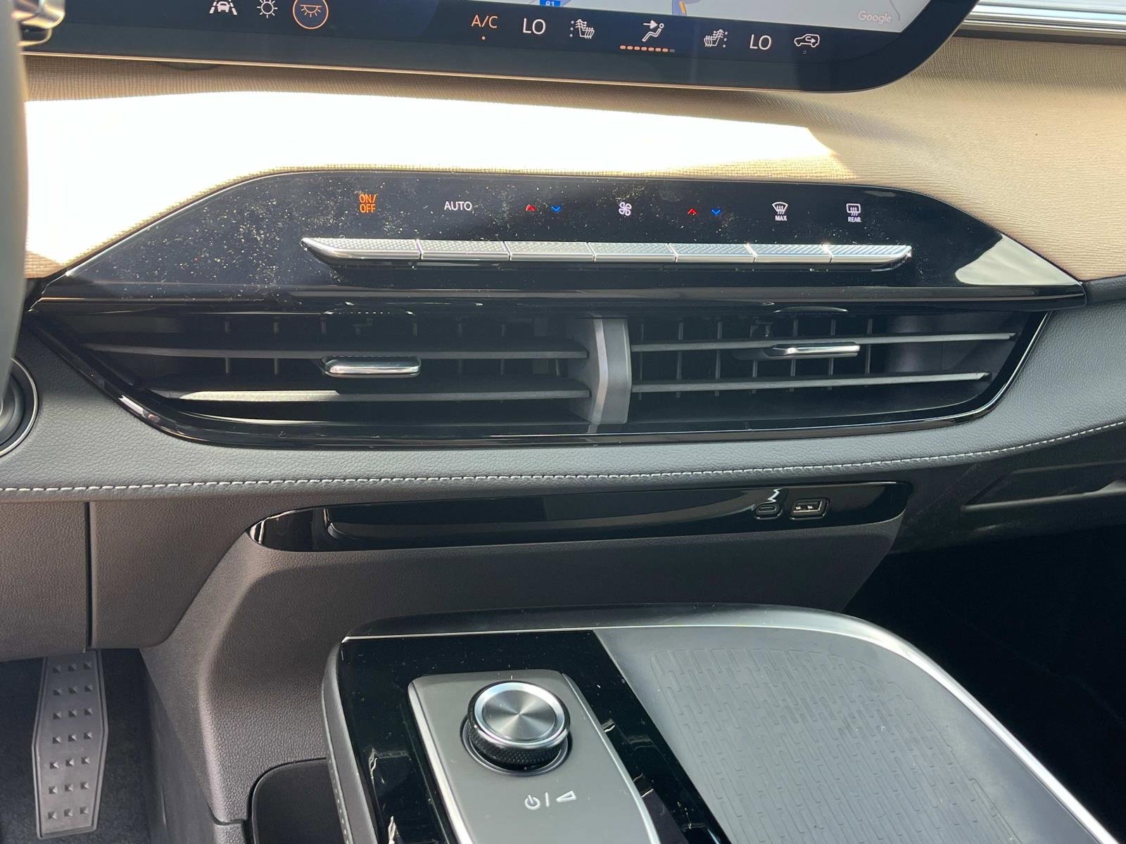 New 2026 Buick Enclave Preferred w/ Power Package image 31