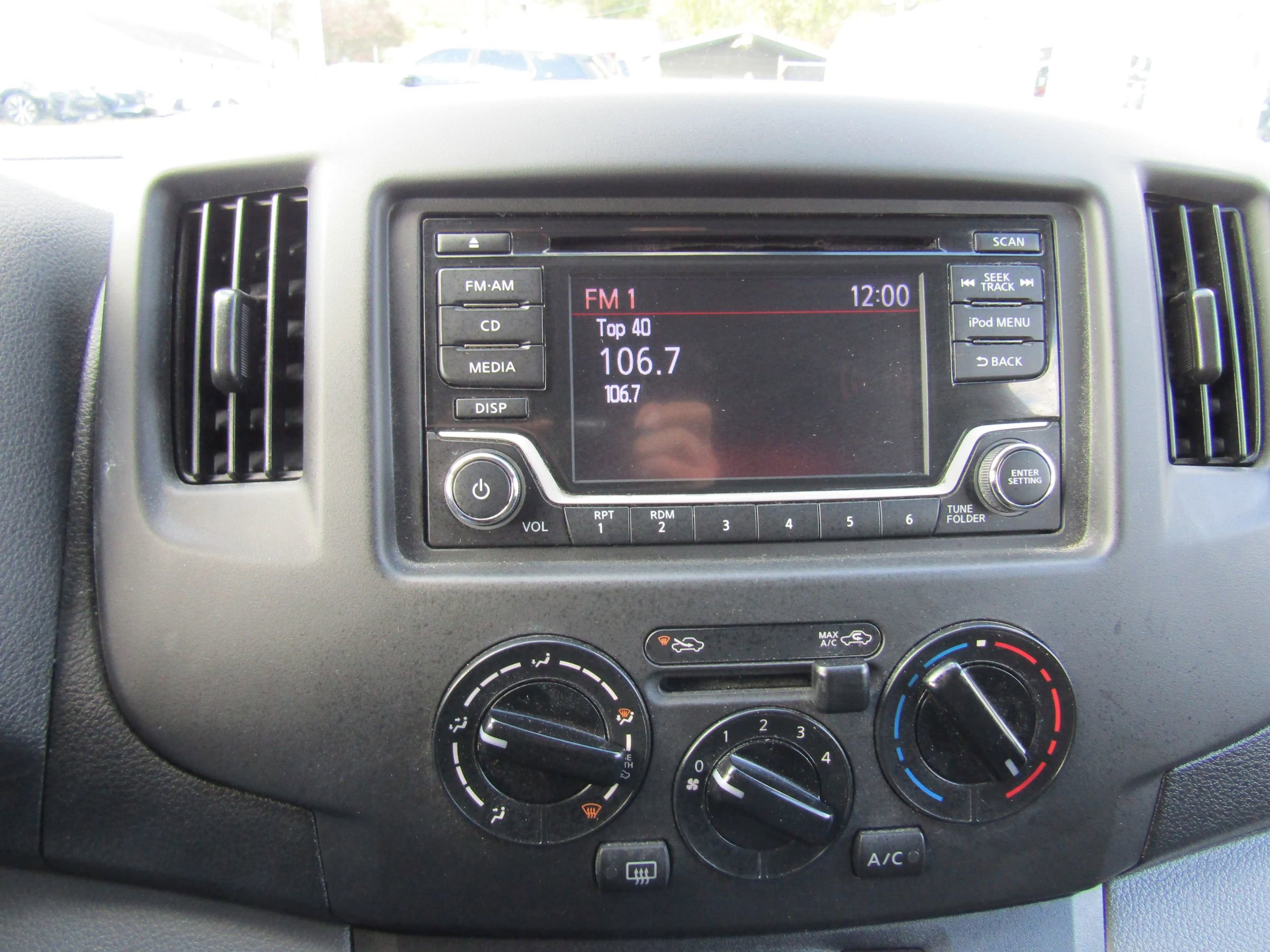Used 2019 Nissan NV200 SV w/ Back Door Glass Package FWD image 22