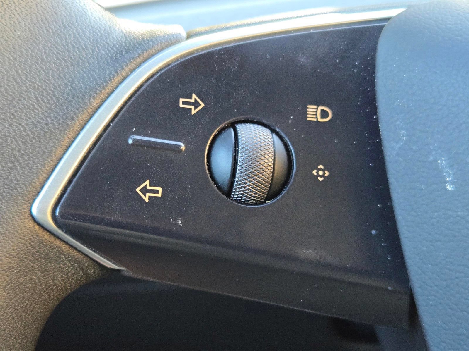 Used 2025 Tesla Model 3 Long Range RWD image 23