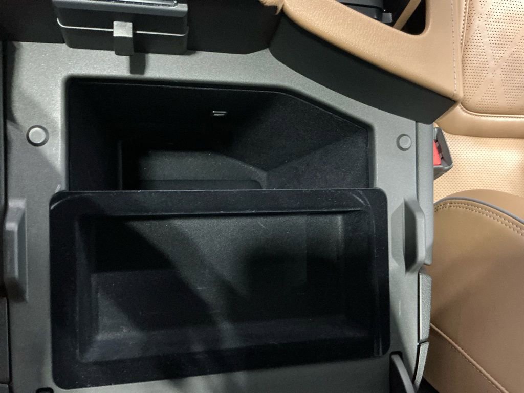 Used 2025 INFINITI QX80 Sensory image 71