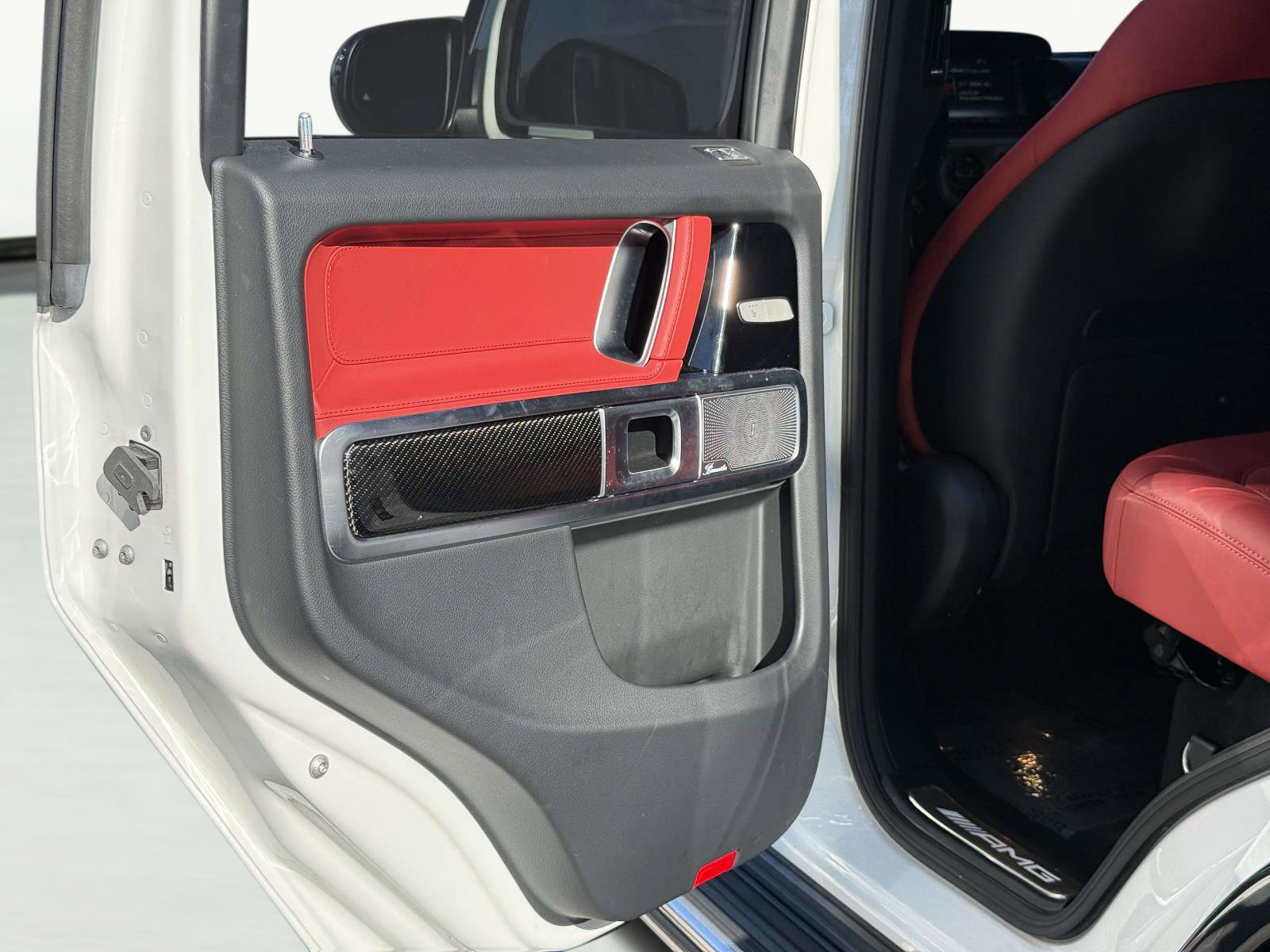 Used 2024 Mercedes-Benz G 63 AMG 4MATIC image 36