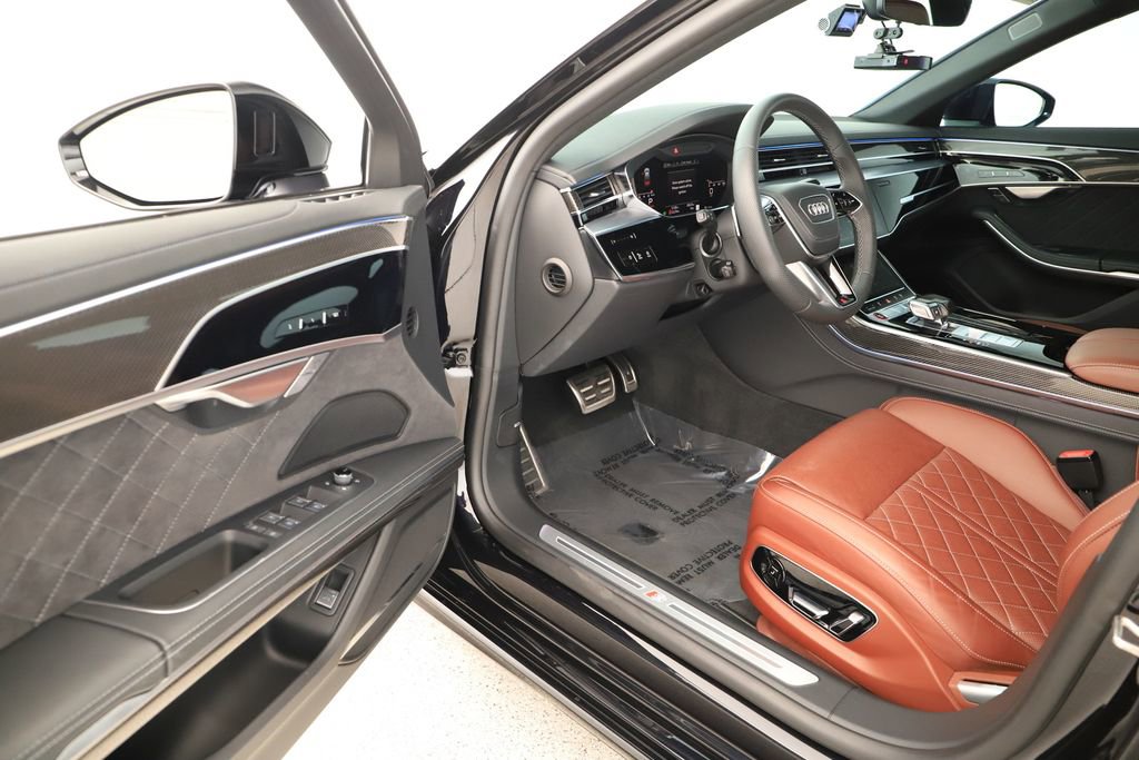 Certified 2024 Audi S8 image 14
