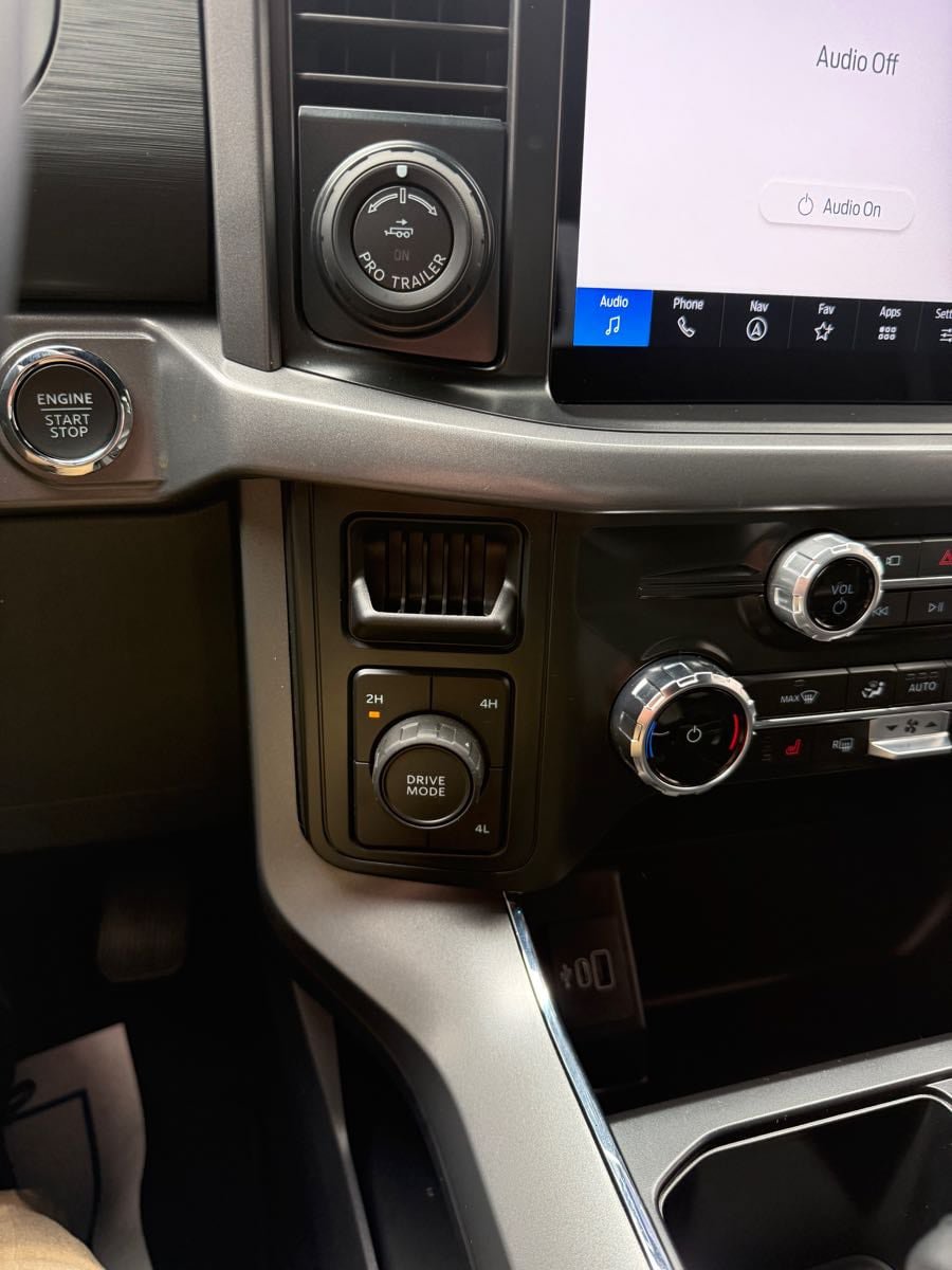 Used 2025 Ford F150 XLT w/ Equipment Group 302A MID AWD/4WD image 20