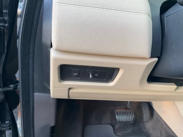 Used 2018 Land Rover Range Rover Evoque SE AWD/4WD image 10