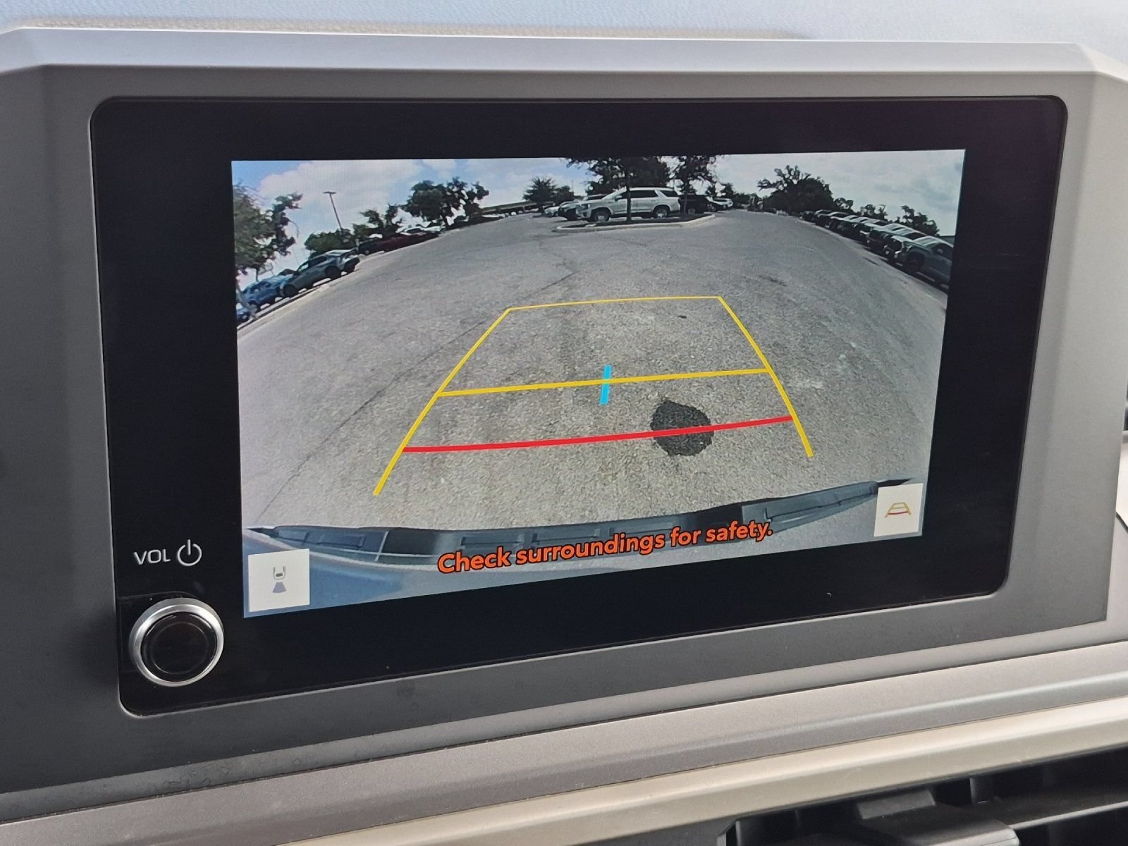 Used 2024 Toyota Tacoma SR5 AWD/4WD image 16