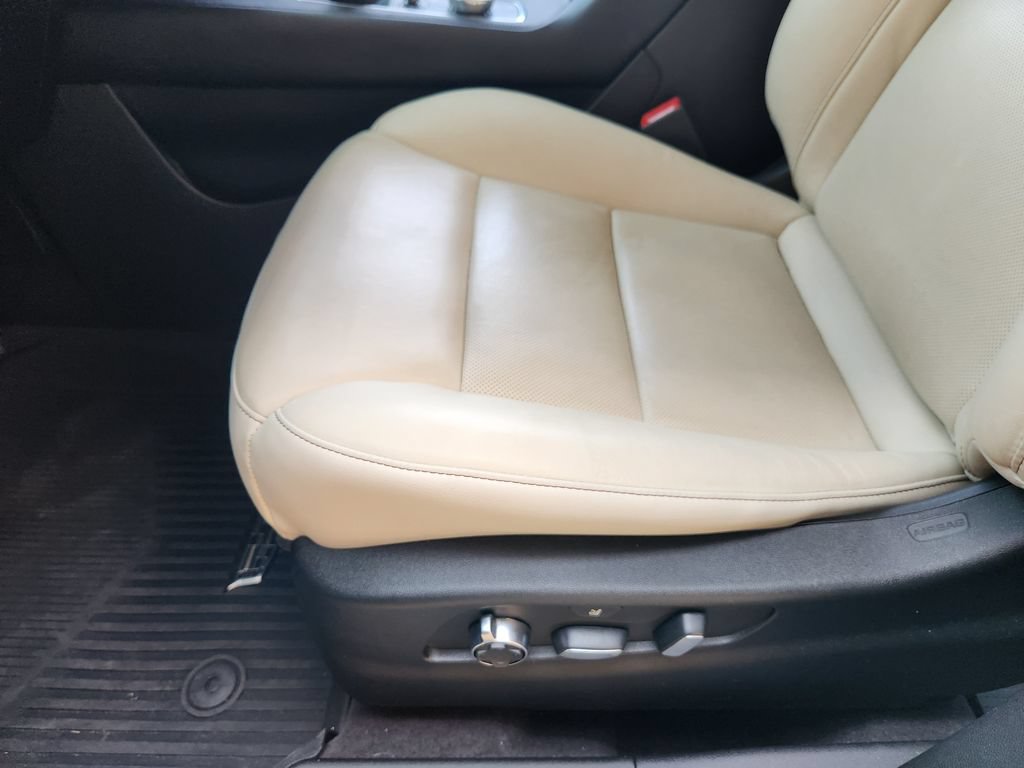 Used 2023 Cadillac XT4 Sport FWD image 24