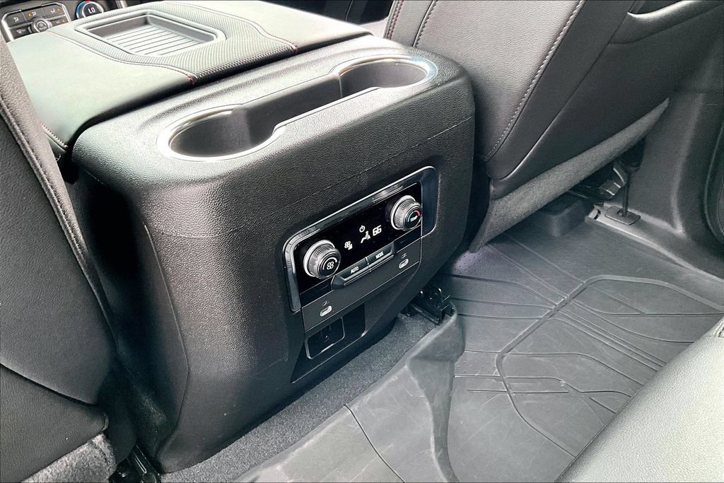 Used 2023 Chevrolet Tahoe RST AWD/4WD image 34