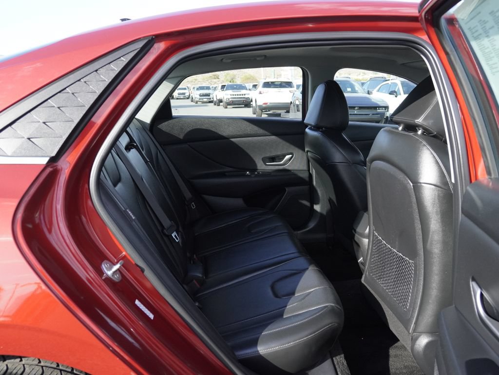 Used 2024 Hyundai Elantra Limited FWD image 33
