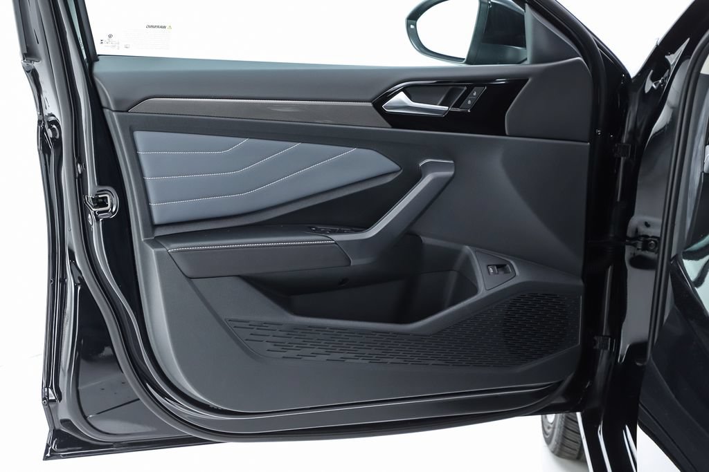 New 2026 Volkswagen Jetta SEL FWD image 18