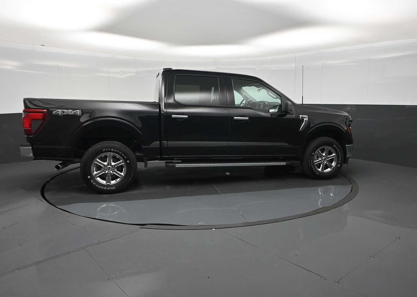 Certified 2025 Ford F150 XLT w/ Equipment Group 301A Standard AWD/4WD image 9