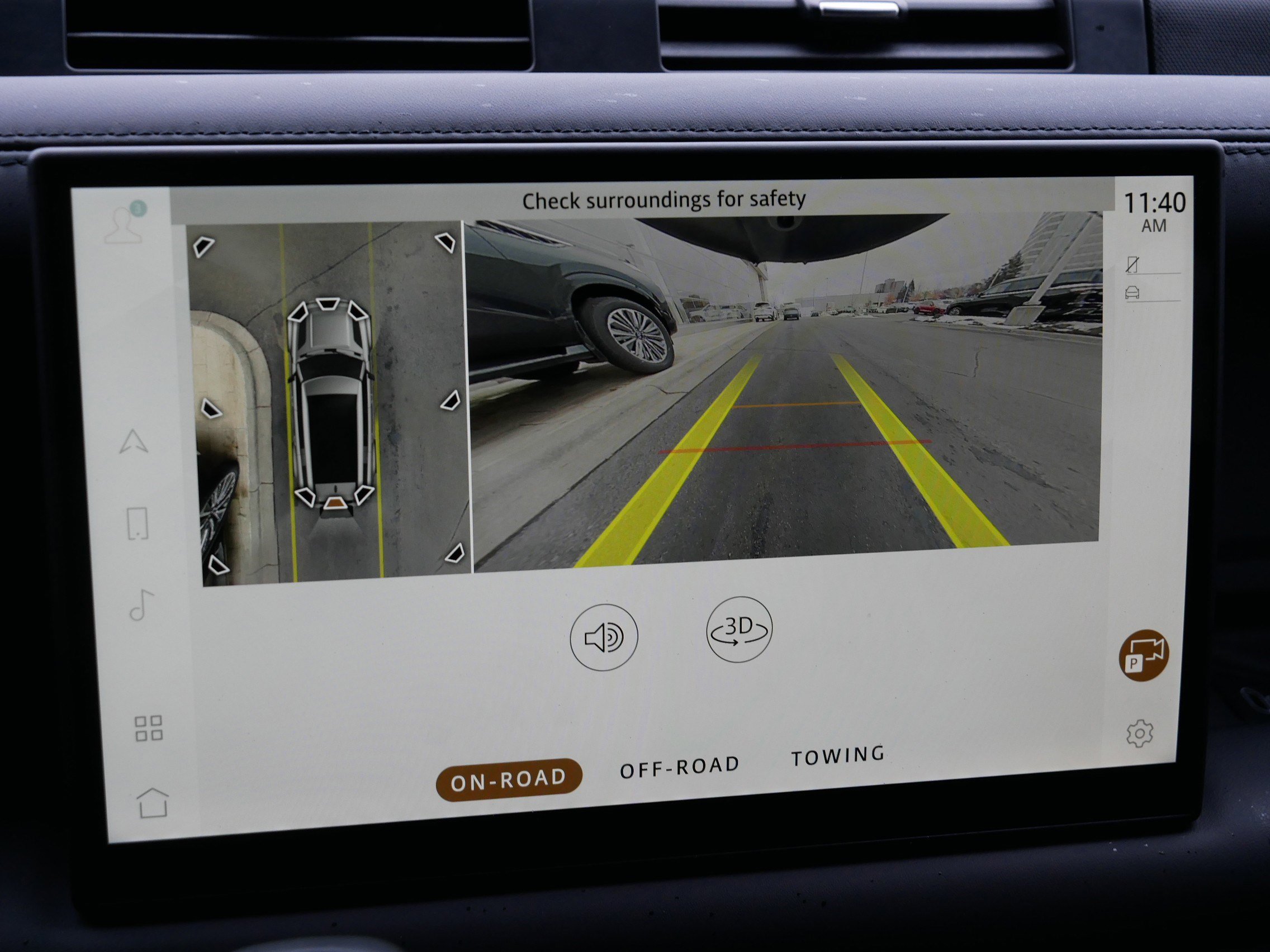 Used 2024 Land Rover Defender 130 X image 27