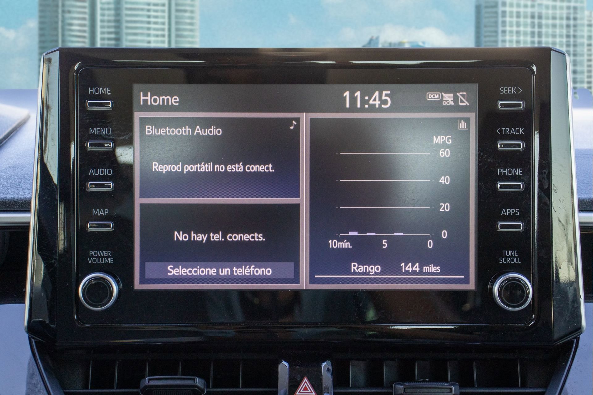 Used 2020 Toyota Corolla LE image 20