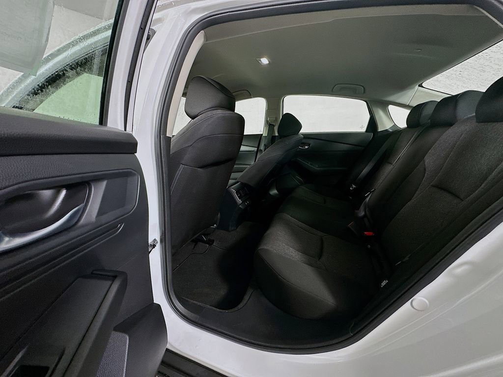 Used 2025 Honda Accord LX image 17