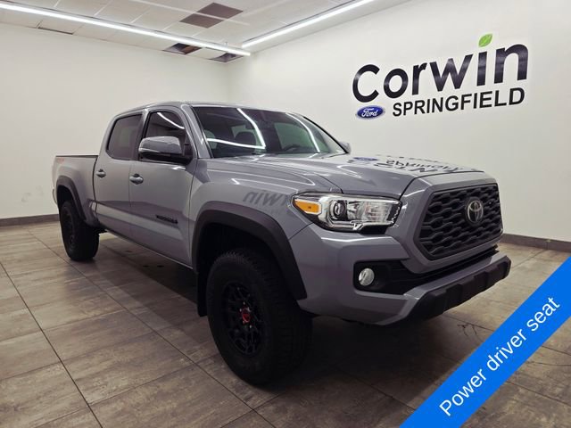 Used 2020 Toyota Tacoma TRD Off-Road w/ Technology Package AWD/4WD image 6