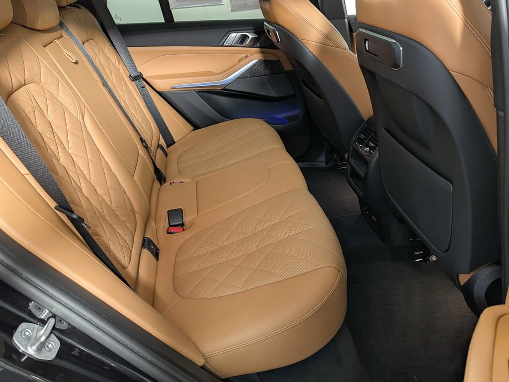 Certified 2024 BMW X5 xDrive40i w/ Premium Package image 42