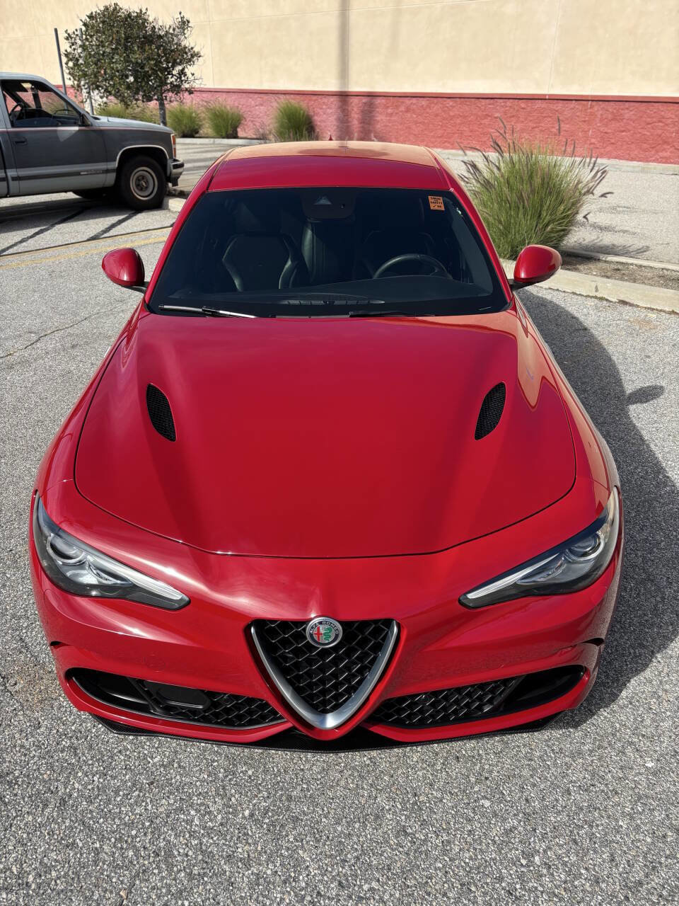 Used 2018 Alfa Romeo Giulia Quadrifoglio w/ Driver Assist Dynamic Package image 2