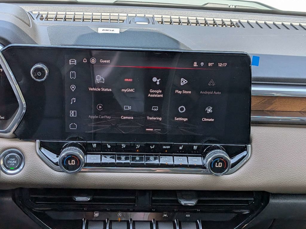 New 2026 GMC Canyon Denali w/ LPO, Black Badging Package AWD/4WD image 18