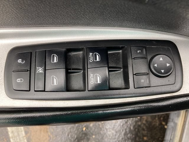 Used 2018 Dodge Journey GT FWD image 13