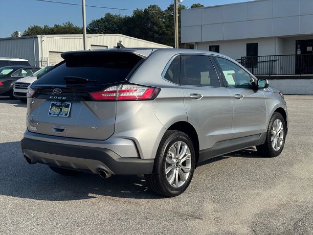 Used 2024 Ford Edge Titanium AWD/4WD image 4