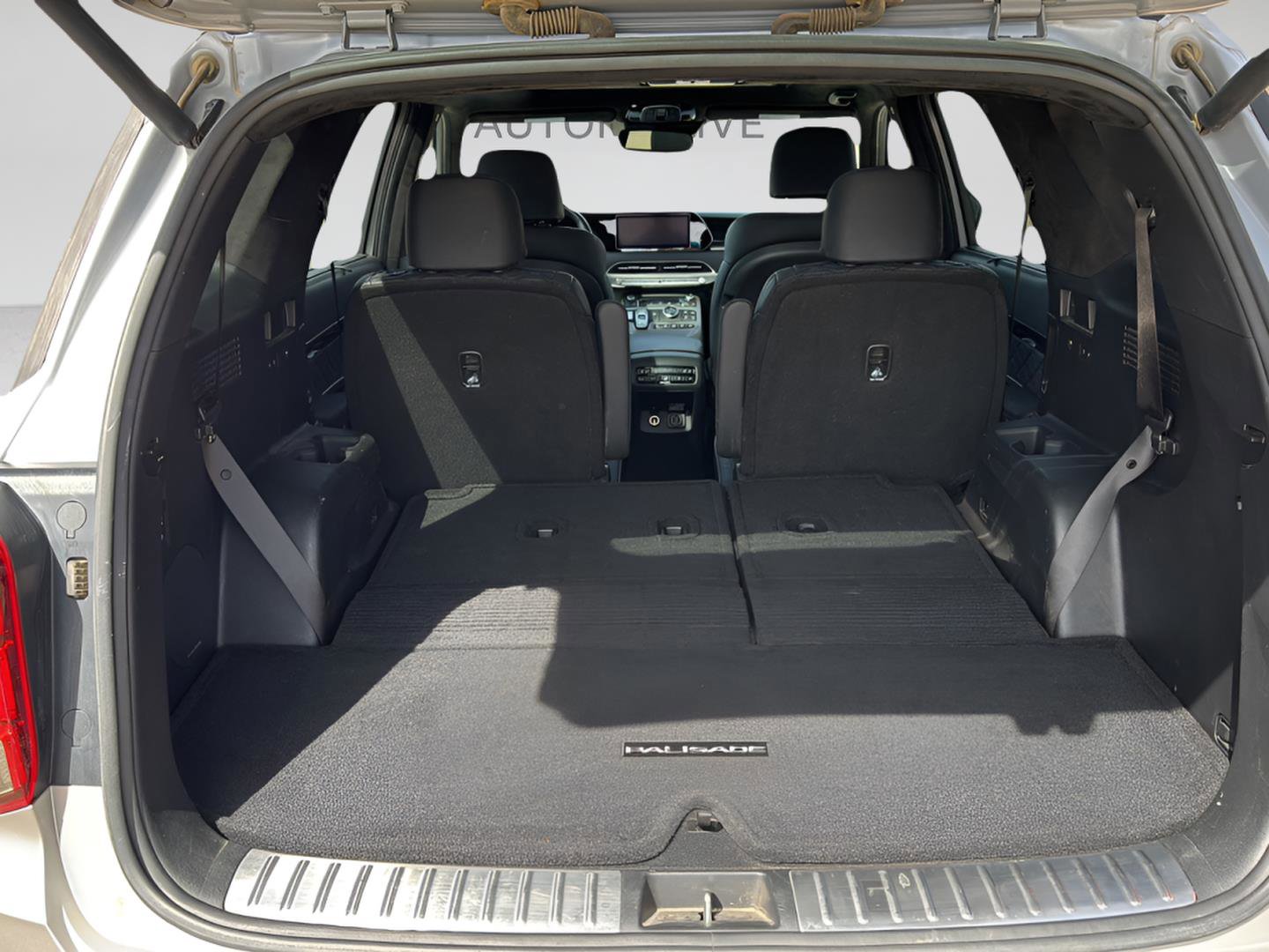 Used 2022 Hyundai Palisade Calligraphy w/ Cargo Package image 24